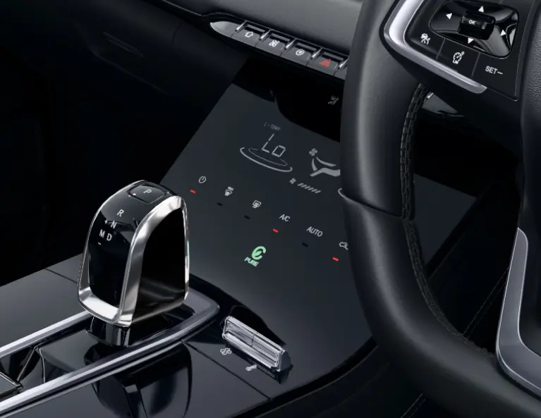 Dual-zone Automatic Air Conditioning